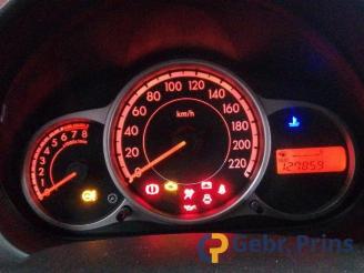 Mazda 2 2 (DE), Hatchback, 2007 / 2015 1.3 16V S-VT picture 8