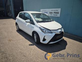 demontáž osobní automobily Toyota Yaris Yaris III (P13), Hatchback, 2010 / 2020 1.5 16V Hybrid 2018/12