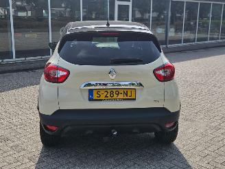 Renault Captur 0.9 Energy TCE 12V SUV  Benzine 898cc 66kW (90pk) FWD picture 2
