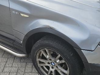 BMW X3 2.5 24V SUV  Benzine 2.495cc 141kW (192pk) 4x4 picture 4