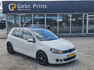 krockskadad bil auto Volkswagen Golf 1.4 TSI 160 16V Hatchback  Benzine 1.390cc 118kW (160pk) FWD 2009/9