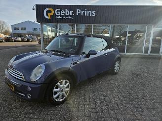 Damaged car Mini One 1.6 16V One Cabrio  Benzine 1.598cc 66kW (90pk) FWD 2006/5