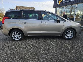 Peugeot 5008 1.6 VTI 16V MPV  Benzine 1.598cc 88kW (120pk) FWD picture 7