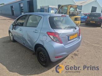 Toyota Yaris Yaris III (P13), Hatchback, 2010 / 2020 1.33 16V Dual VVT-I picture 2