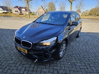 BMW 2-serie 218i 1.5 TwinPower Turbo 12V MPV  Benzine 1.499cc 100kW (136pk) FWD picture 7