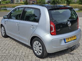 Volkswagen Up! 1.0 12V 60 Hatchback  Benzine 999cc 44kW (60pk) FWD picture 5