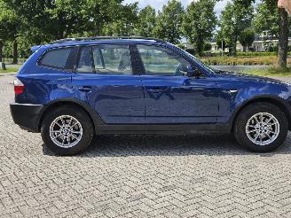 BMW X3 3.0i xDrive 24V SUV  Benzine 2.979cc 170kW (231pk) 4x4 2003-09/2006-07 (PA91; PA92; PA93) M54B30; 306S3 picture 4