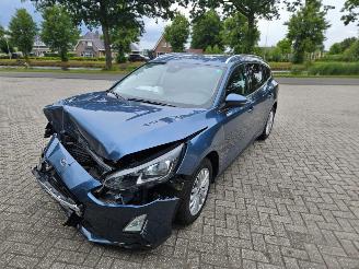 Ford Focus 1.0 EcoBoost 12V Hybrid 125 Combi/o  Elektrisch Benzine 999cc 92kW (125pk) picture 4