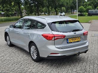 Ford Focus 1.0 Ti-VCT EcoBoost 12V 125 Combi/o  Benzine 999cc 92kW (125pk) FWD picture 6