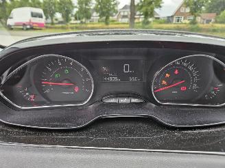 Peugeot 208 1.2 Vti 12V PureTech 82 Hatchback  Benzine 1.199cc 60kW (82pk) FWD picture 14