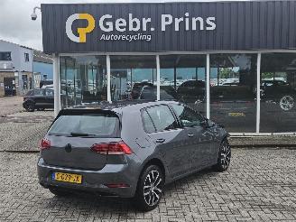 Auto incidentate Volkswagen e-Golf e-Golf Hatchback  Elektrisch  100kW (136pk) FWD 2019/10