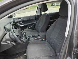 Peugeot 308 1.2 12V e-THP PureTech 110 Combi/o 4Dr Benzine 1.199cc 81kW (110pk) FWD picture 8