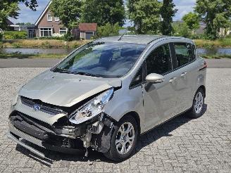 Ford B-Max 1.0 EcoBoost 12V 100 MPV  Benzine 999cc 74kW (101pk) picture 5