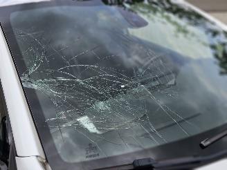 Peugeot 208 1.6 16V THP 155 Hatchback  Benzine 1.598cc 115kW (156pk) FWD picture 7