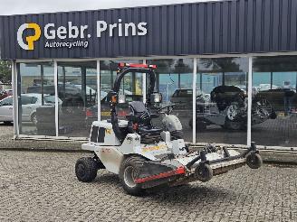 škoda strojů Overige  BCS MATRA 300 4WD maaier werktuigdrager 2015/6