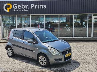 krockskadad bil auto Suzuki Splash 1.2 16V MPV  Benzine 1.242cc 63kW (86pk) FWD 2 2009/1