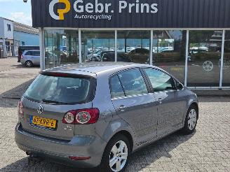 krockskadad bil auto Volkswagen Golf 1.2 TSI BlueMOTION MPV  Benzine 1.197cc 77kW (105pk) FWD 2010/1