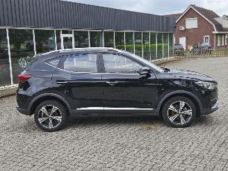 MG ZS EV SUV  Elektrisch  110kW (150pk) FWD 2020-04  TZ204XS1481 picture 2