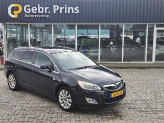 škoda osobní automobily Opel Astra SPORTS TOURER 1.4 Turbo 16V Combi/o  Benzine 1.364cc 103kW (140pk) FWD 2011/10