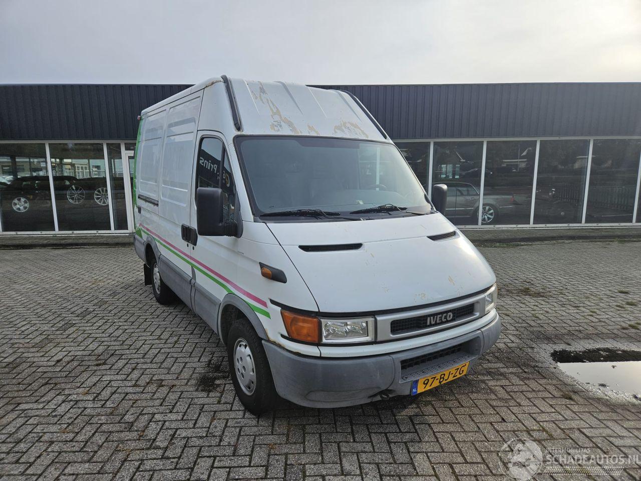 Iveco Daily 50C11 CHC  Diesel 2.798cc 78kW (106pk) RWD