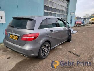  Mercedes B-klasse B (W246), Hatchback, 2011 / 2018 1.6 B-180 BlueEFFICIENCY Turbo 16V 2014/11