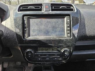 Mitsubishi Space-star 1.2 12V Hatchback  Benzine 1.193cc 59kW (80pk) FWD picture 10