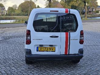 Peugeot Partner 1.6 BlueHDI 75 Bestel  Diesel 1.560cc 55kW (75pk) FWD picture 6