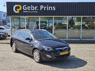 škoda osobní automobily Opel Astra SPORTS TOURER 1.4 16V ecoFLEX Combi/o  Benzine 1.398cc 74kW (101pk) FWD 2011/8