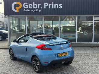 skadebil auto Renault Wind 1.2 16V TCE Cabrio  Benzine 1.149cc 74kW (101pk) FWD 2011/4