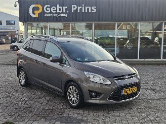 Schadeauto Ford Grand C-Max 1.6 TDCi 7-PERS 16V MPV  Diesel 1.560cc 85kW (116pk) FWD 2014/7