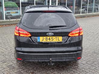 Ford Focus 1.0 Ti-VCT EcoBoost 12V 125 Combi/o  Benzine 998cc 92kW (125pk) FWD picture 2