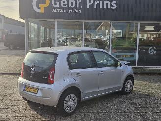 Avarii autoturisme Volkswagen Up! 1.0 12V 60 Hatchback  Benzine 999cc 44kW (60pk) FWD 2015/7