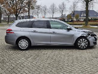 Peugeot 308 1.6 BlueHDi 120 Combi/o 4Dr Diesel 1.560cc 88kW (120pk) FWD picture 5