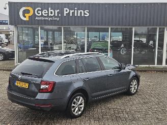 Skoda Octavia 1.6 TDI 16V Combi/o 4Dr Diesel 1.598cc 85kW (116pk) FWD 2019/7