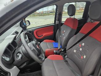 Fiat Panda 0.9 TwinAir 60 Hatchback  Benzine 964cc 44kW (60pk) FWD picture 11