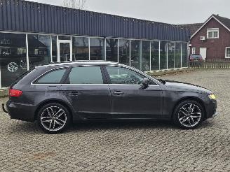 Audi A4 2.0 TFSI 16V Combi/o  Benzine 1.984cc 132kW (179pk) FWD picture 2