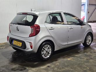 Avarii autoturisme Kia Picanto 1.0 DPi 12V Hatchback  Benzine 998cc 49kW (67pk) FWD 2021/12