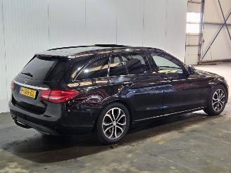 Coche accidentado Mercedes C-klasse C-klasse Estate - prestige 100KW 136PK 2143cc 2016/10