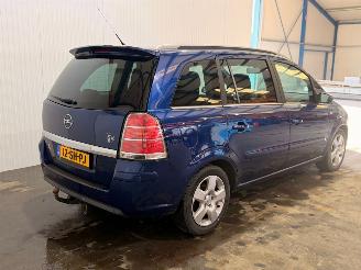 skadebil auto Opel Zafira 2.2 16V 7-seats Direct Ecotec MPV  Benzine 2.198cc 110kW (150pk) FWD 2006/1