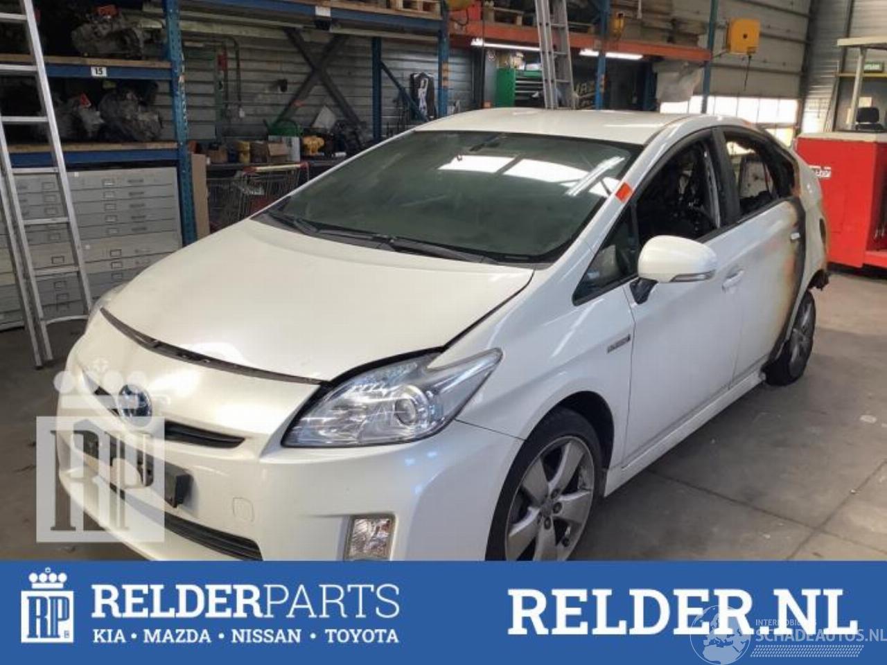 Toyota Prius Prius (ZVW3), Hatchback, 2009 / 2016 1.8 16V