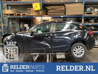 Mazda 3 3 (BM/BN), Hatchback, 2013 / 2019 2.0 SkyActiv-G 16V picture 2