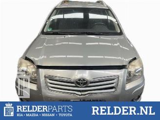 demontáž osobní automobily Toyota Avensis Avensis Wagon (T25/B1E), Combi, 2003 / 2008 2.0 16V D-4D-F 2007/10