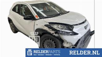 demontáž osobní automobily Toyota Aygo Aygo X, Hatchback, 2022 1.0 12V VVT-i 2024/6