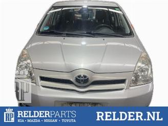 Toyota Corolla-verso Corolla Verso (R10/11), MPV, 2004 / 2009 1.8 16V VVT-i picture 8