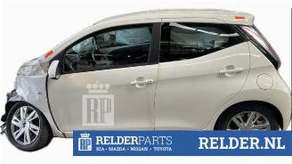 Toyota Aygo Aygo (B40), Hatchback, 2014 1.0 12V VVT-i picture 3