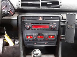 Audi A4 Avant 1.9 TDI picture 14