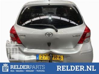 Toyota Yaris Yaris II (P9), Hatchback, 2005 / 2014 1.33 16V Dual VVT-I picture 5