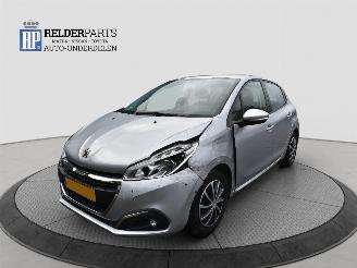  Peugeot 208 1.2 VVTI 2016/9