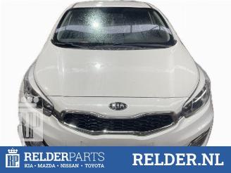 Démontage voiture Kia Cee d Cee'd (JDB5), Hatchback 5-drs, 2012 / 2018 1.4 CRDi 16V 2015/1