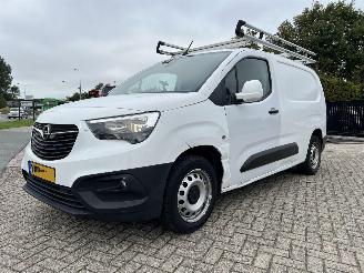 Opel Combo 1.2 Turbo L2H1 Edition 109.295 BENZINE!! picture 2